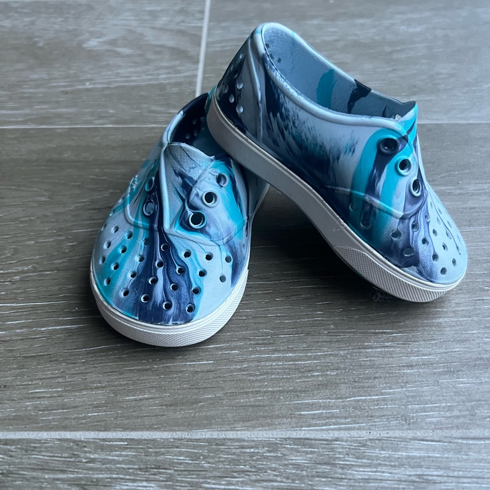 Native toddler shoes